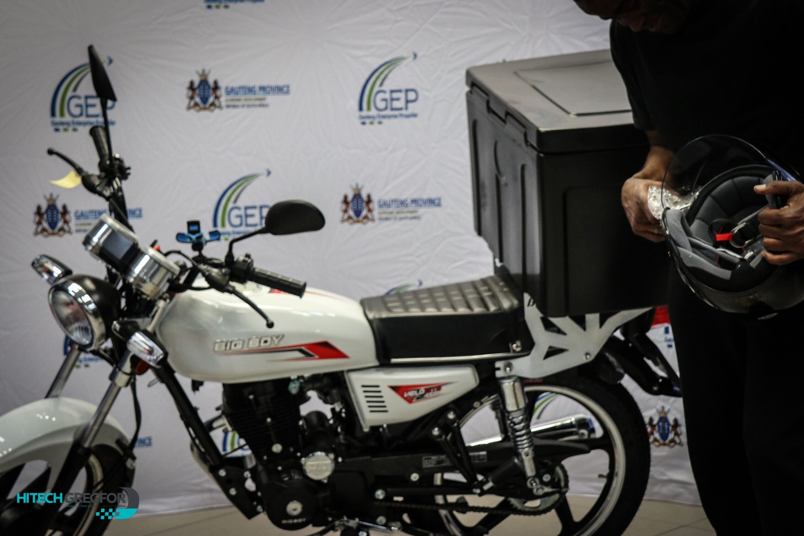 Afrika Tikkun Services and Gauteng Enterprise Propeller revolutionise entrepreneurship development with Scooter Driver Initiative