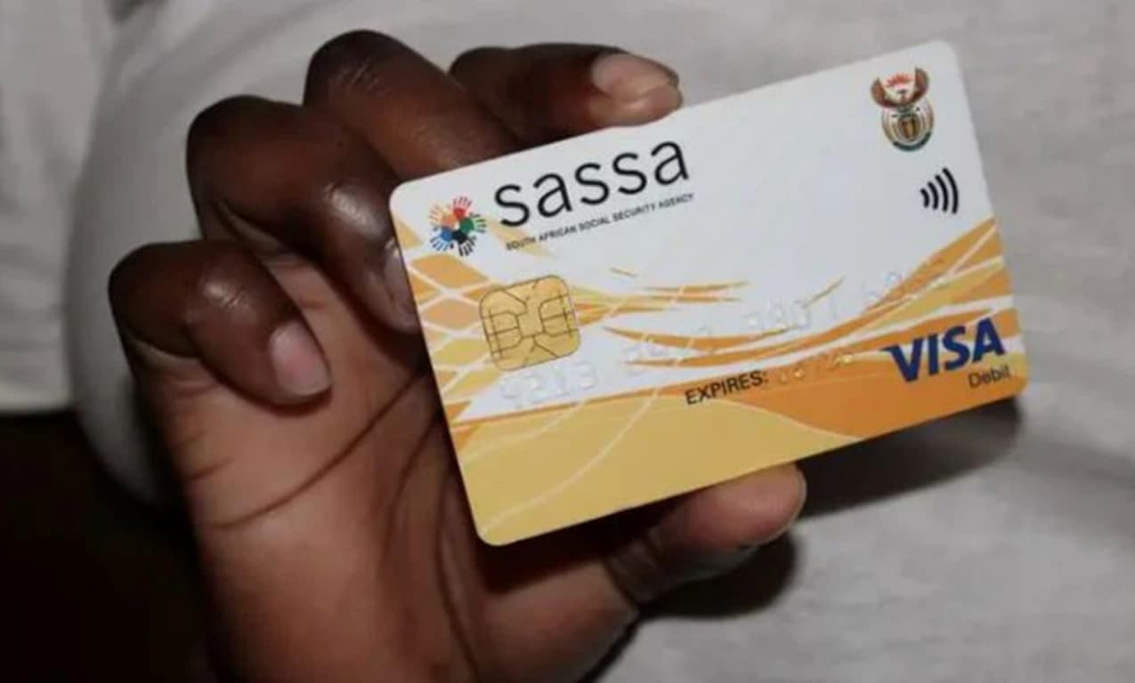 Don’t fall for scams: Postbank confirms continued use of expired SASSA Gold Cards in 2024