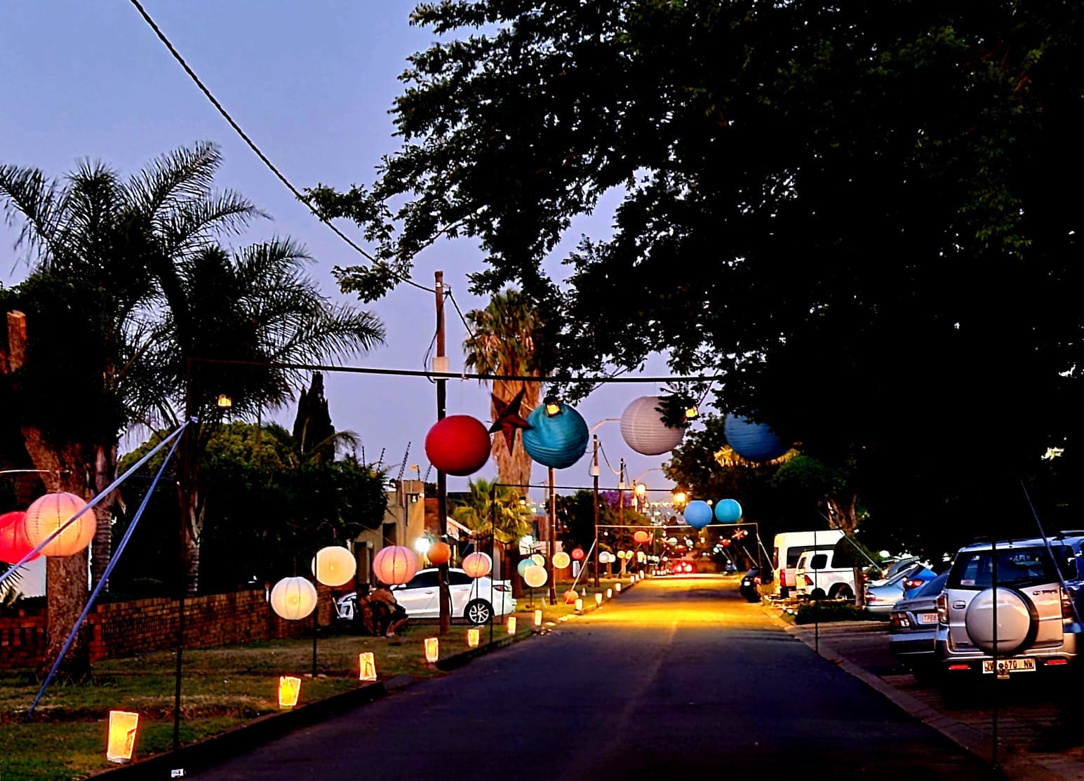 Glow Big or Glow Home: Hitesh Kanjee’s Diwali display dazzles Lenasia