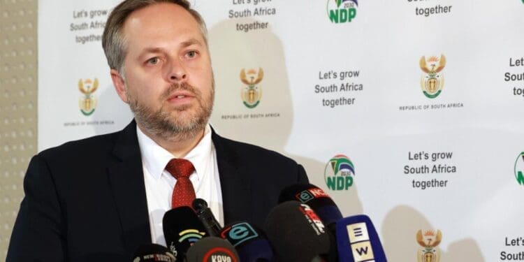 DHA reachs 110 bank branches: “Applications submitted via digital banking app will become a reality”