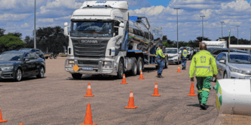 Traffic officers conduct high-visibility roadblocks during intensified Easter safety operations (Image: East Coast Radio)
