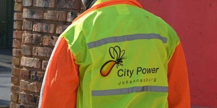 City Power contractors held hostage during Ennerdale repairs (Image: Globe Post)